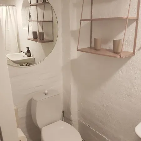 Konukevi Trandafir
