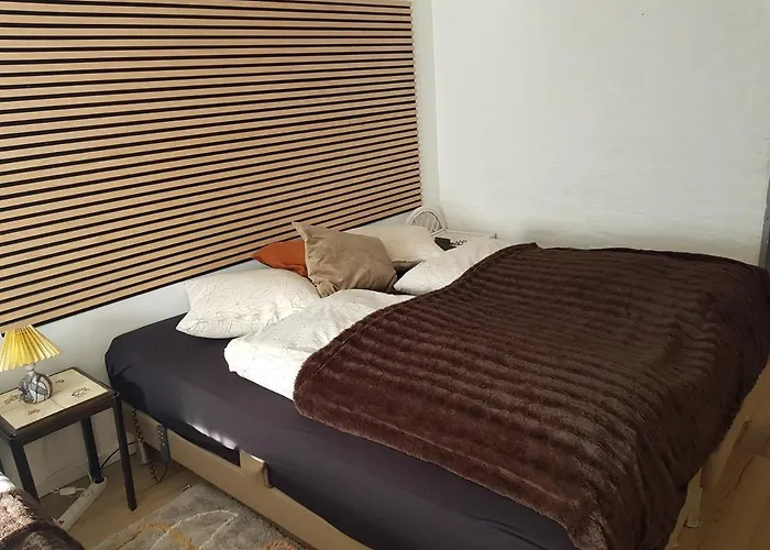 Trandafir 3*